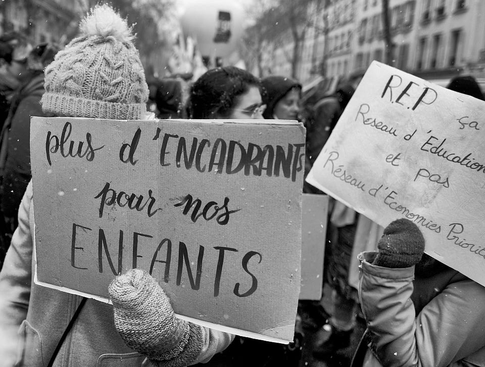 Le rôle essentiel de l’Assistante de Vie Scolaire dans l’inclusion éducative